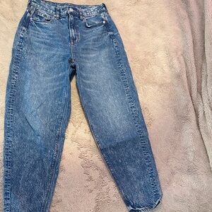 American Eagle Outfitters Classic Denim Boyfriend Jeans